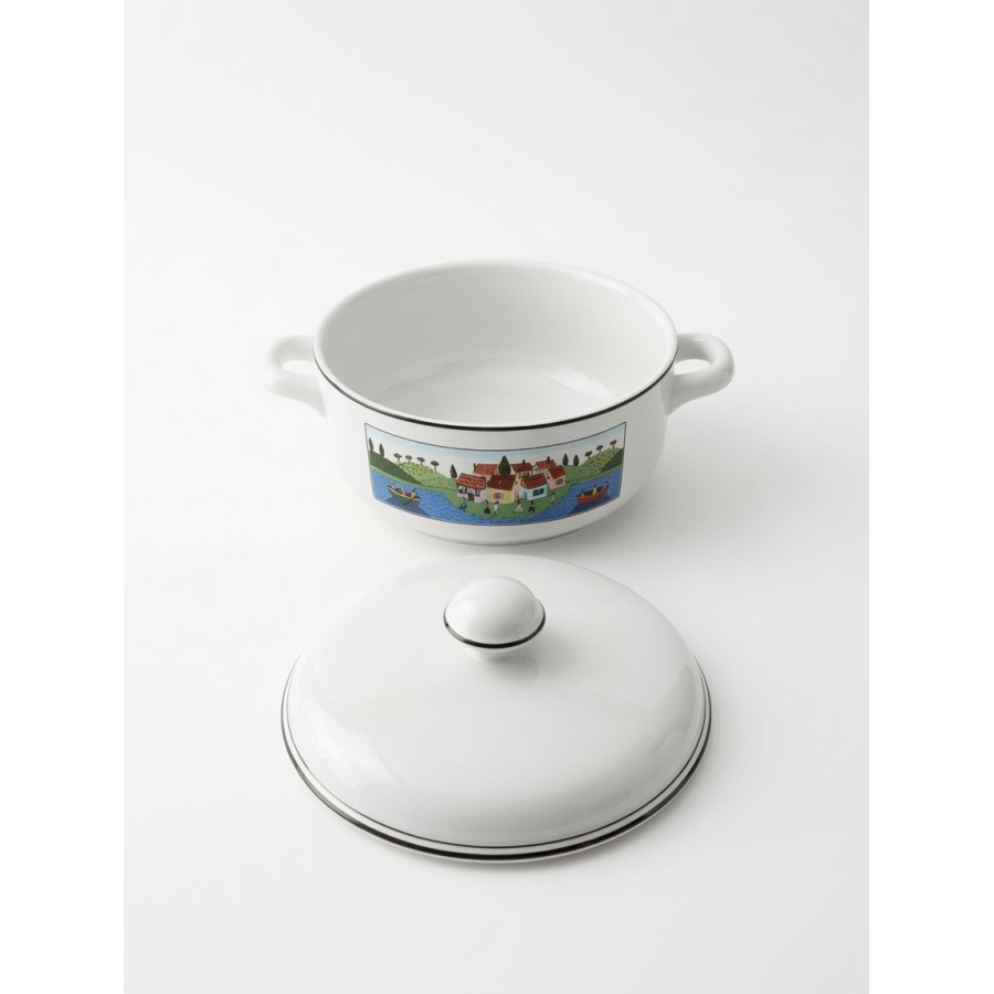 Design Naif soup terrine (used)